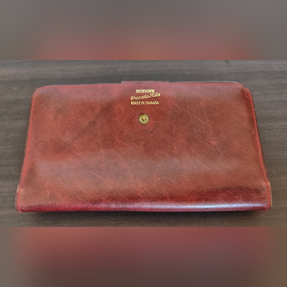 Renwick Granada Hide Wallet - Picture 1 of 6